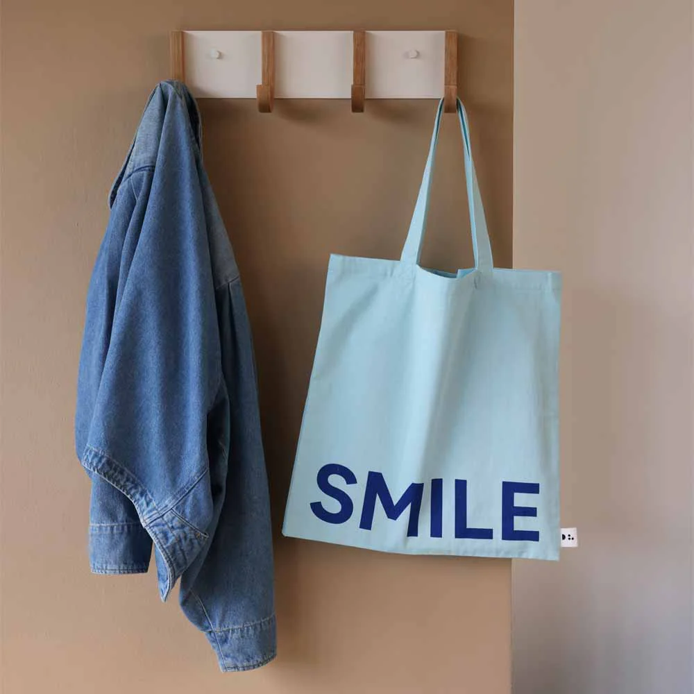 תיק TOTE SMILE תכלת - Image 2